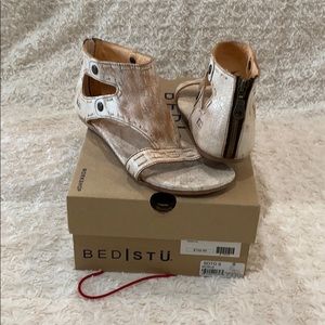 Bedstu SOTO sandal